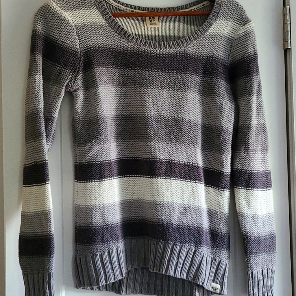 Roxy sweater